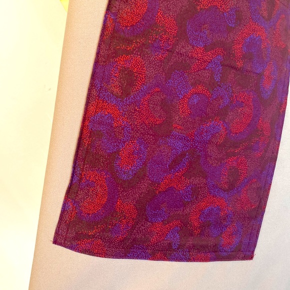 Handmade Cross-back Apron - Picture 3 of 4